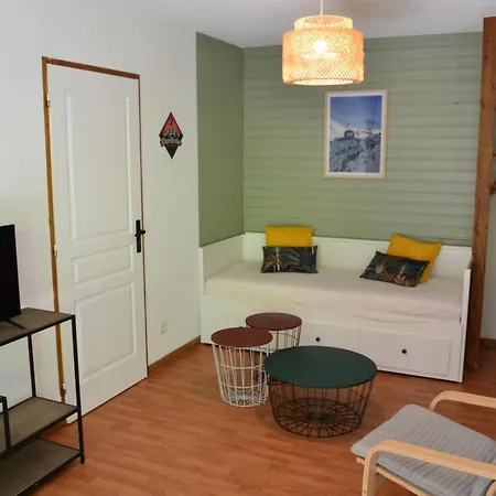 3 Vallees, Piscine Et Sauna Orelle