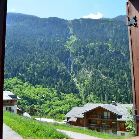 3 Vallees, Piscine Et Sauna
